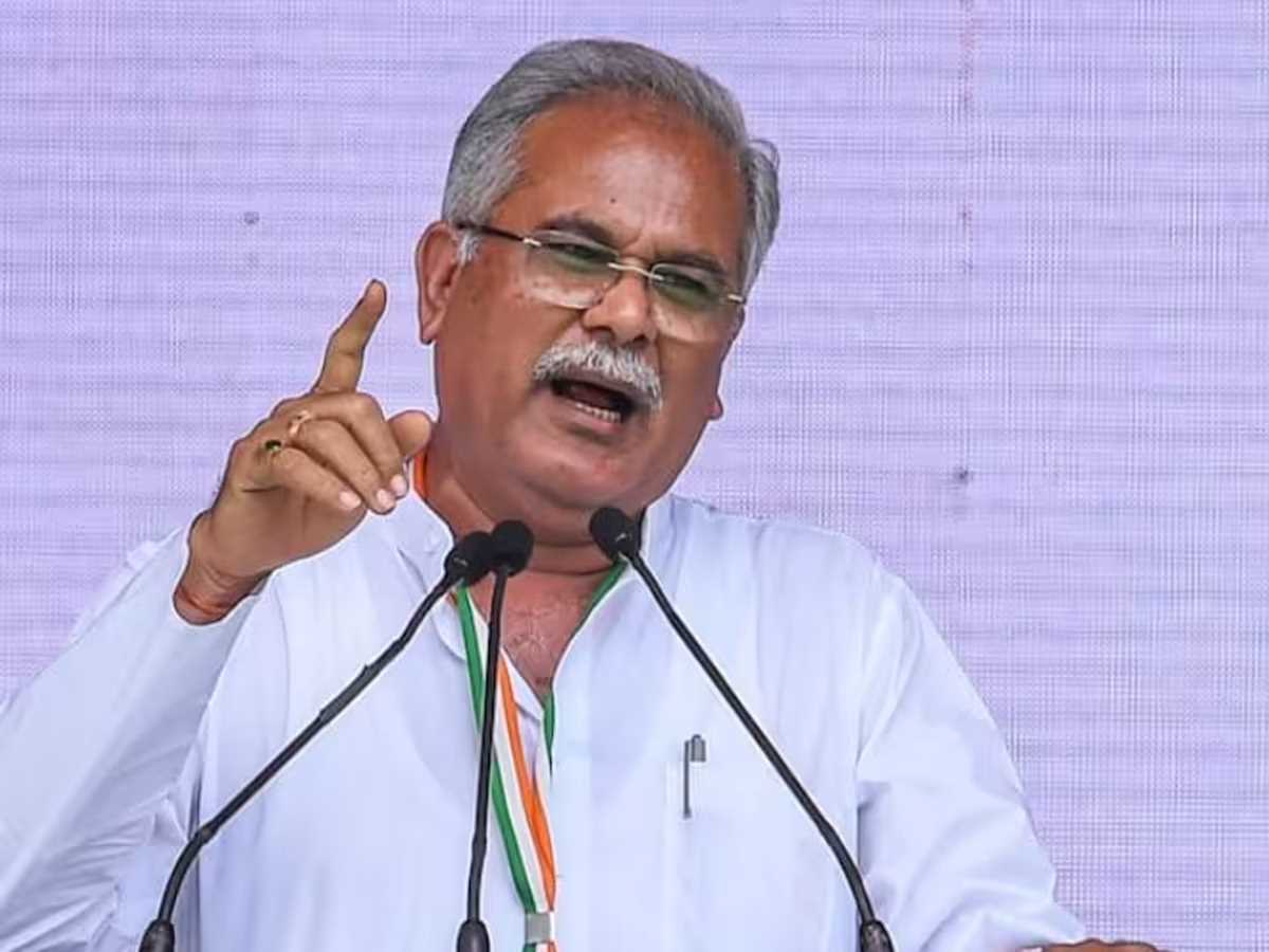 छापे की कार्रवाई से कुछ होना नहीं, सरकार को अस्थिर करना उनका काम : भूपेश बघेल छापे की कार्रवाई से कुछ होना नहीं, सरकार को अस्थिर करना उनका काम : भूपेश बघेल